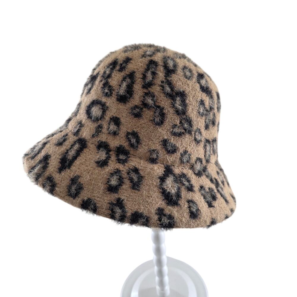 Vince Camuto Faux Fur Camel  Cheetah Print Bucket Hat NWT